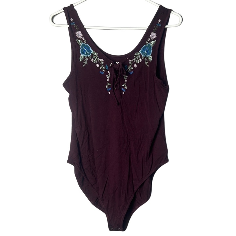 American Eagle Outfitters 🦅 Floral Bodysuit in Dark Plum